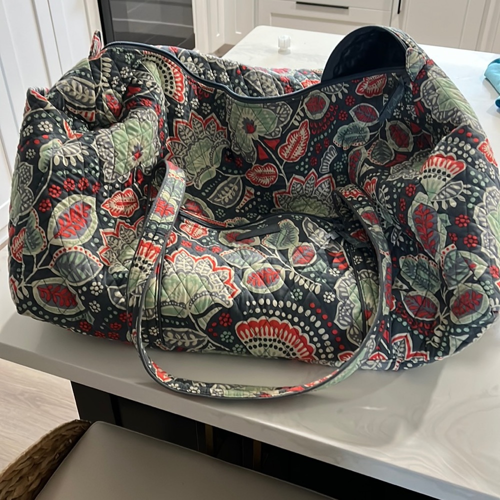 Vera Bradley Large Overnight/ Duffle Bag